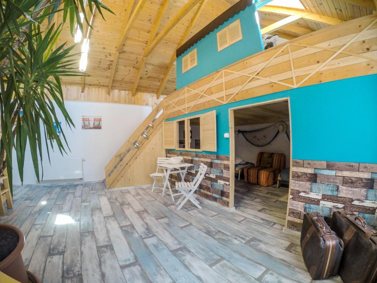 Aloha Apartment